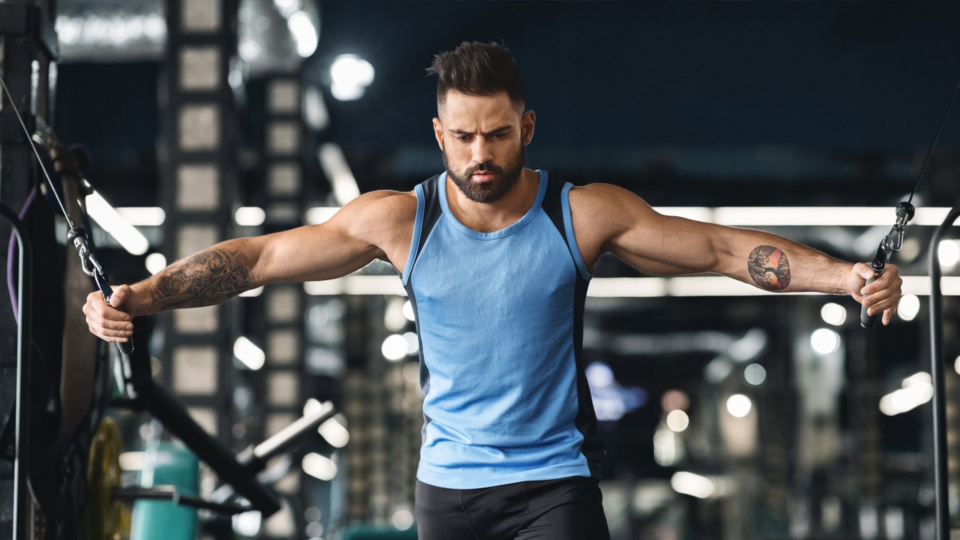 man gains muscle mass with high metabolism
